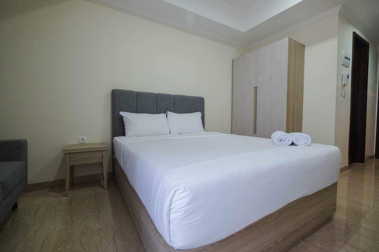 Simply Furnished At Menteng Park By Travelio Jakarta